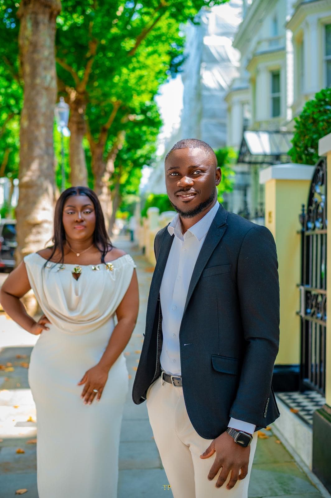 Kwabena and Sandra outdoors in London for their pre-wedding shoot